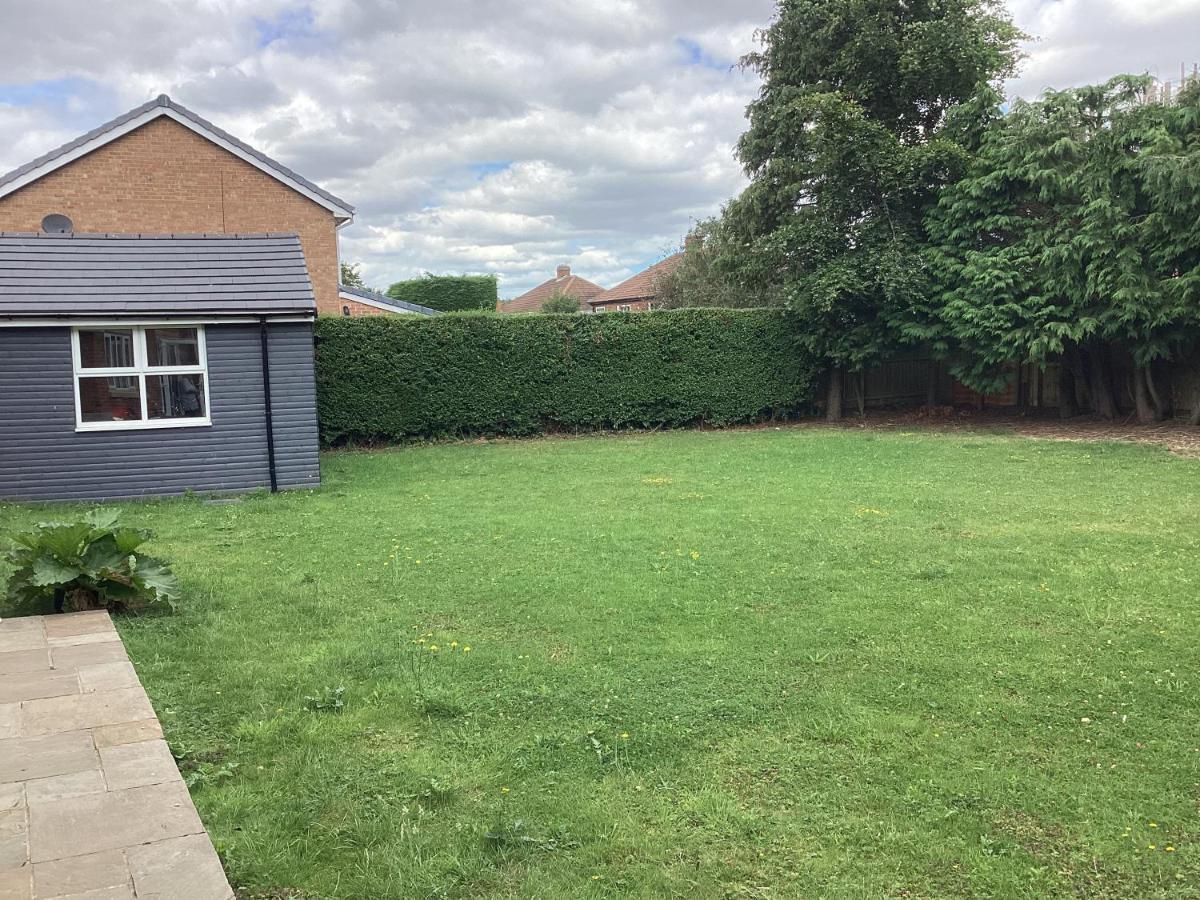 The Hideaway Villa Stockton-on-Tees Exterior photo